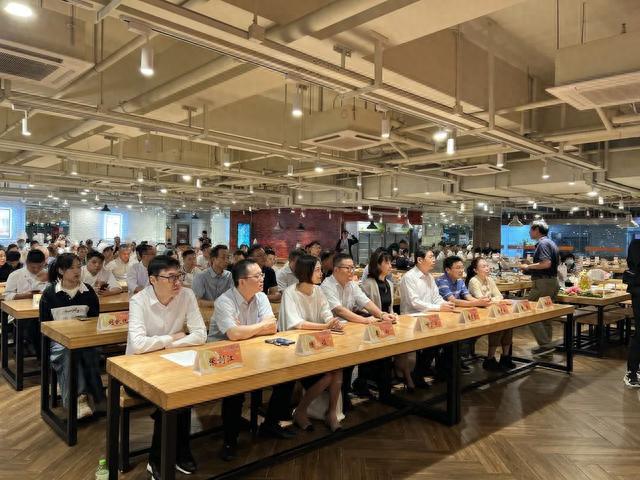 餐饮加盟色餐饮连锁加盟店排行榜浩瀚体育app下载中国店(图1)