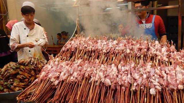 中国浩瀚体育app下载“五大美食之都”你去过几个？还敢说自己是真正的吃货吗？(图4)