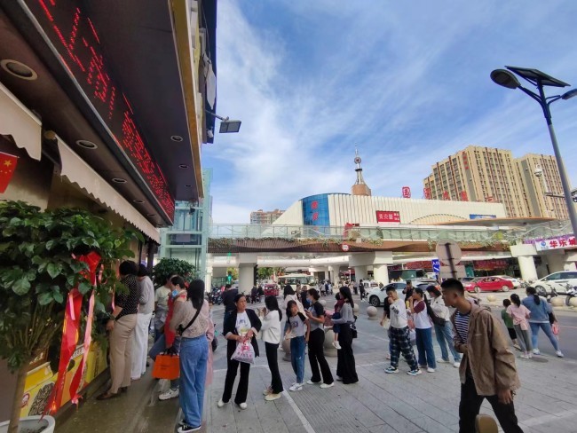 小零食大能量火爆“栗冬日”铸就美食新文化浩瀚体育app下载(图2)