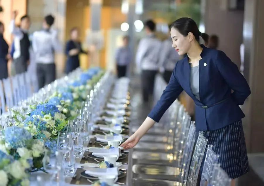 浩瀚体育app下载低调的餐饮大鳄：开餐厅、建美食城、打造商业广场年入50亿(图8)