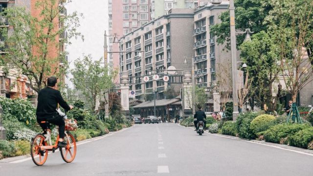 浩瀚体育春节必修课来金牛逛吃逛吃(图1)